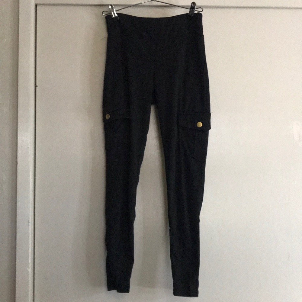Cargo pocket leggings
